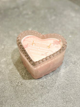 Load image into Gallery viewer, Heart Candle
