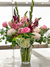 Load image into Gallery viewer, The Queen of Hearts
