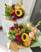 Load image into Gallery viewer, Autumn Medley Bouquet
