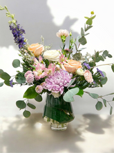 Load image into Gallery viewer, Seasonal soft Pastel - Premium
