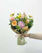 Load image into Gallery viewer, Pastel Sorbet Bouquet - 3 Sizes
