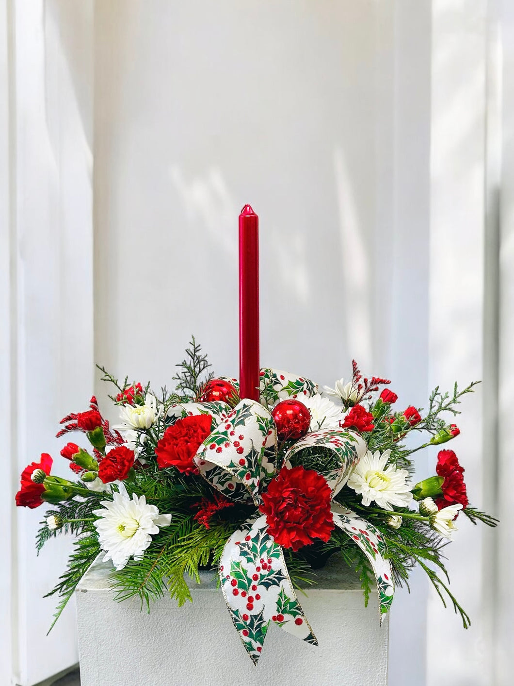 Classic Candle Centerpiece