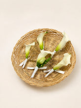 Load image into Gallery viewer, The Bridal Party Collection – Modern Calla
