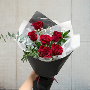 Half Dozen Roses Bouquet - Pick your colour!