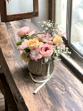 Load image into Gallery viewer, Petite Pastel Basket - Mother&#39;s day
