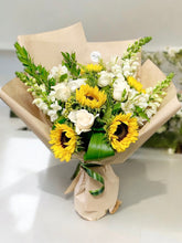 Load image into Gallery viewer, Sunflower and White Rose Bouquet - Premium
