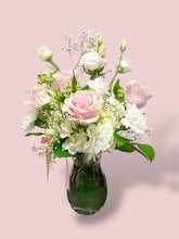 Load image into Gallery viewer, Vday - Designer's Choice Valentine Vase Arrangement
