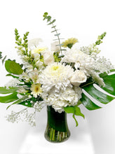 Load image into Gallery viewer, White Grand Designer’s Choice - Premium
