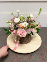 Load and play video in Gallery viewer, Petite Pastel Basket
