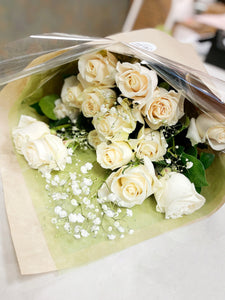 Mother's Day- Half Dozen Roses Bouquet