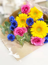Load image into Gallery viewer, Seasonal Vibrant Hand-tied Bouquet
