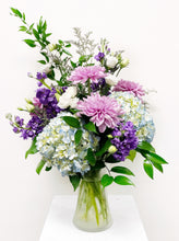 Load image into Gallery viewer, Seasonal Soft Pastel - Premium
