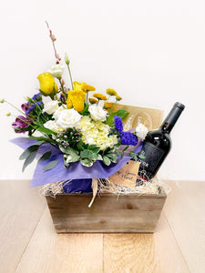 Wine, Flower and Chocolate Gift Set