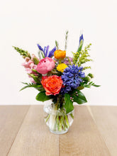 Load image into Gallery viewer, Seasonal Vibrant Vase Arrangement - Small
