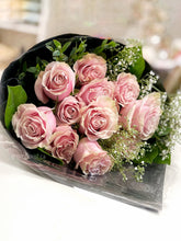 Load image into Gallery viewer, Dozen Roses Bouquet - pick your colour!
