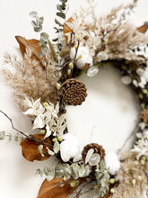 Load image into Gallery viewer, Dried Wreath - White and Neutral
